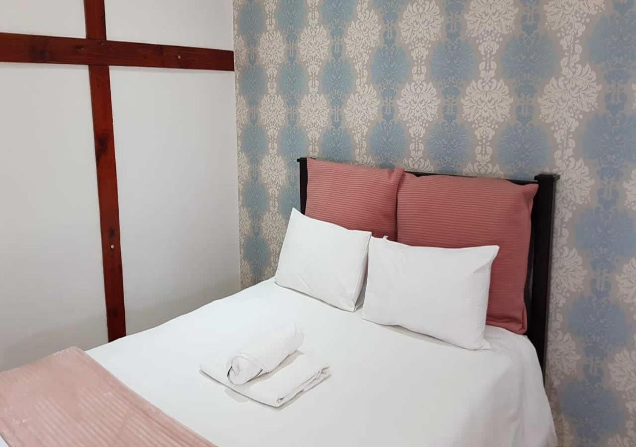 Blue Mango Lodge Kempton Park Luaran gambar